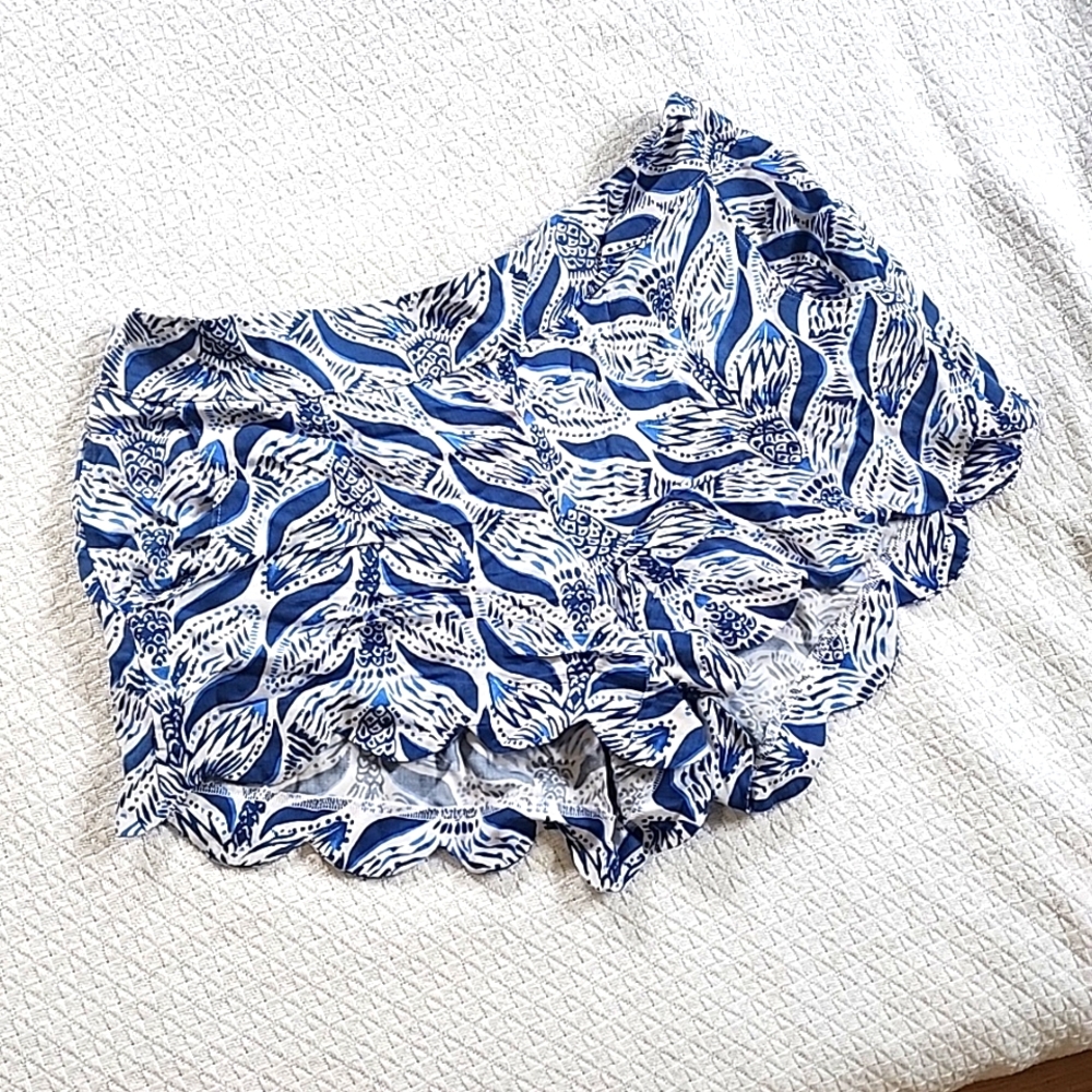 Lilly Pulitzer Mermaid Tail Dahlia Shorts M